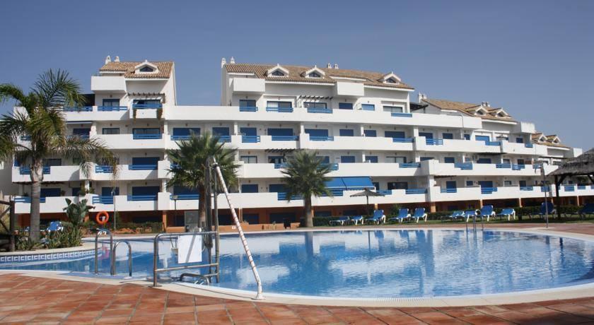 מנילבה Duquesa Suite And Golf With A Spectacular Sea View מראה חיצוני תמונה