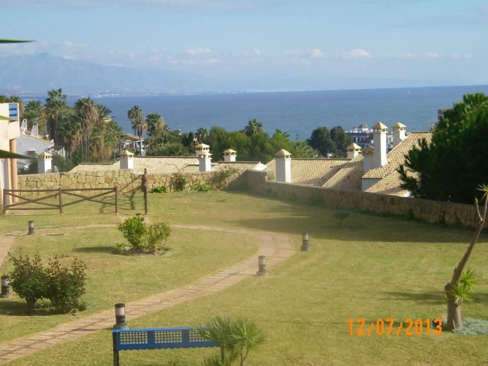 מנילבה Duquesa Suite And Golf With A Spectacular Sea View מראה חיצוני תמונה