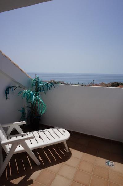 מנילבה Duquesa Suite And Golf With A Spectacular Sea View מראה חיצוני תמונה
