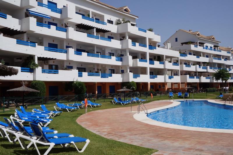 מנילבה Duquesa Suite And Golf With A Spectacular Sea View מראה חיצוני תמונה